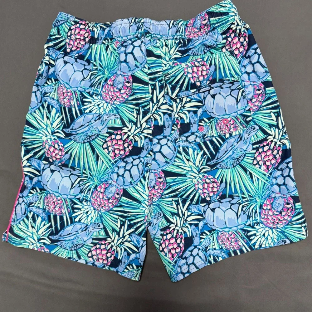 Vineyard Vines Swim Trunks Boys L 16 Blue Turtle Pineapple‎